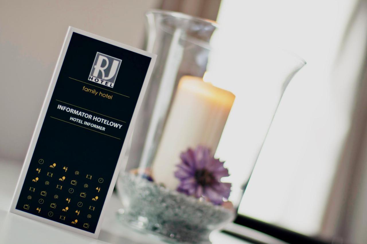 Rj Hotel Пабянице Екстериор снимка